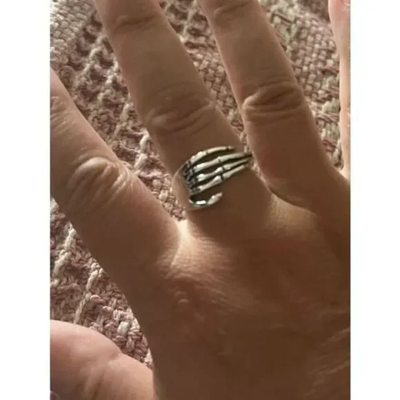 The Skeleton Ring in 925 - Picture 8 of 8